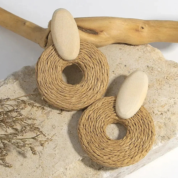 Selina Boho Raffia Rattan Drop Earrings - Picture 3 of 8